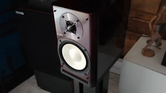 Onkyo D-302E смотреть онлайн