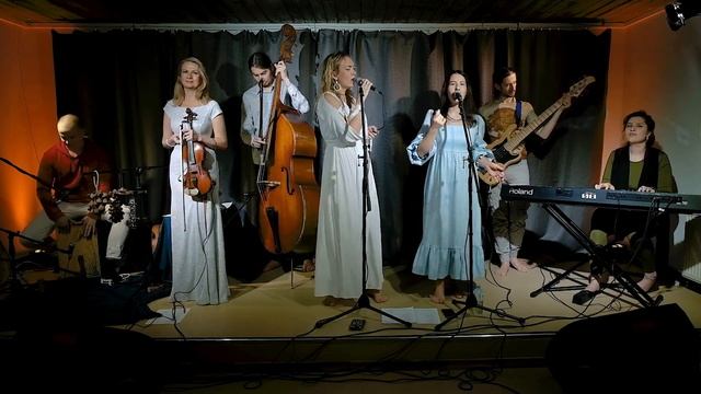 Mantra Concert Niko Moments смотреть онлайн