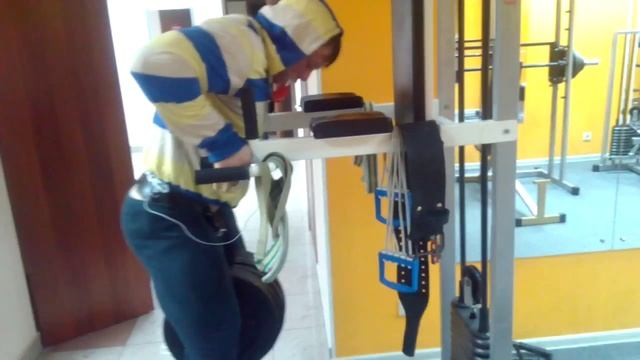 Отжимания на брусьях 110кг. Сергеев Станислав с.в. 96кг. смотреть онлайн