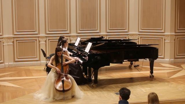 К. Сен-Санс. "Лебедь" из сюиты "Карнавал животных" смотреть онлайн