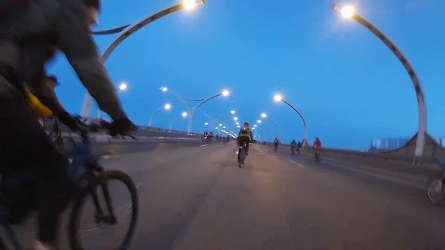 На велосипеде по ЗСД. Фонтанка ЗСД Фест, Велопробег смотреть онлайн