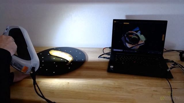 Reverse Engineering a Banana with the Peel 3D Scanner смотреть онлайн