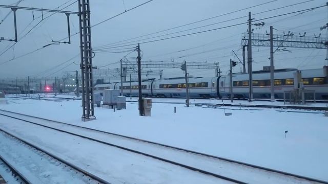 Спасибо за 300 подписчиков!Электропоезд ЭВС?-?? "Сапсан" смотреть онлайн
