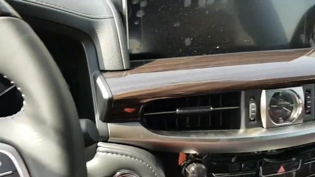 2018 Lexus LX 570 GCC Version : Walkaround