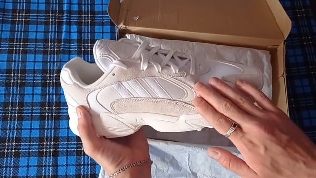 Цепкие Лапы: Обзор кроссовок Adidas Yung-1 2021 смотреть онлайн