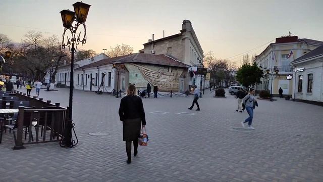 Феодосия 2021. Первое мая. Поезд Москва-Феодосия. Набережная. Центр. смотреть онлайн