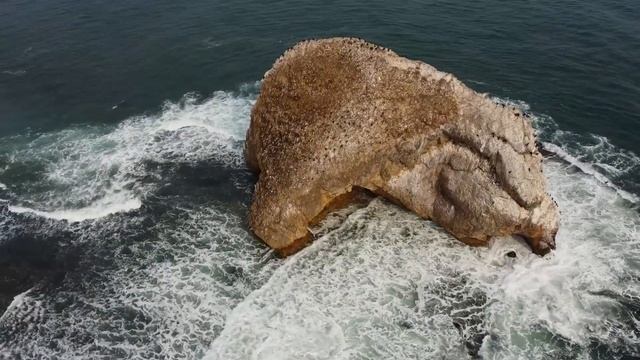 Кекур у мыса Трех камней - Владивосток бухта Десантная смотреть онлайн