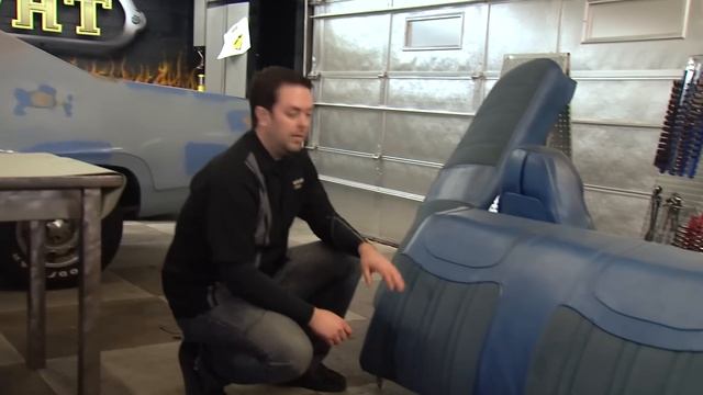 Painting Car Seats with VHT Vinyl Dye - Restoration of 1972 Plymouth Satellite Sebring Plus смотреть онлайн