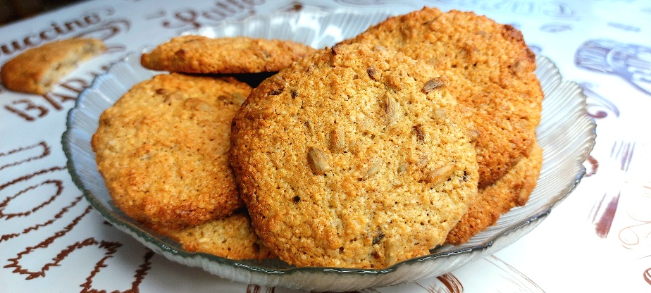 Домашнее хрустящее, овсяное печенье, с семечками!!! смотреть онлайн