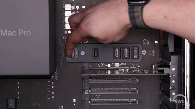 How To Install An Apple Afterburner Card In The Mac Pro (2019)