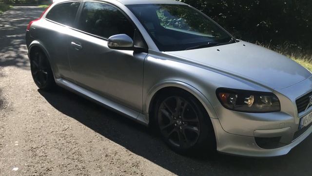 Volvo c30 R Design смотреть онлайн