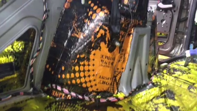 LADA (ВАЗ) Granta вибро-шумоизоляция, значительно повышает комфорт и уют в салоне автомобиля смотреть онлайн