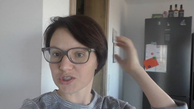 уборка комнаты/уборка шкафа/подарки от друзей смотреть онлайн