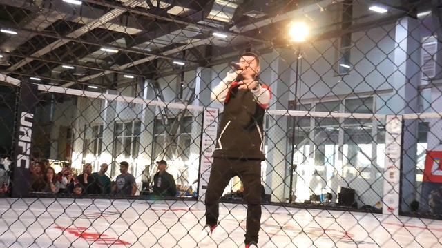 Олександр Ярмак - Вставай (YARMAK) LIVE UAFC смотреть онлайн