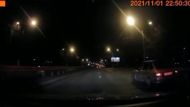 Пьяный водитель проехал кольцо у рощи против шерсти смотреть онлайн