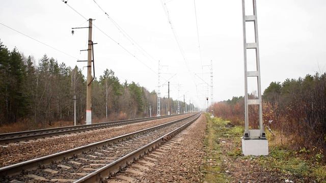 ЭП20-006 "Стриж" мчится в Нижний Новгород | EP20-006 "Strizh" rushing to Nizhny Novgorod смотреть онлайн