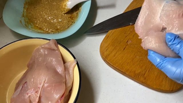 Отбивные из куриного филе. Рецепт без яиц. смотреть онлайн