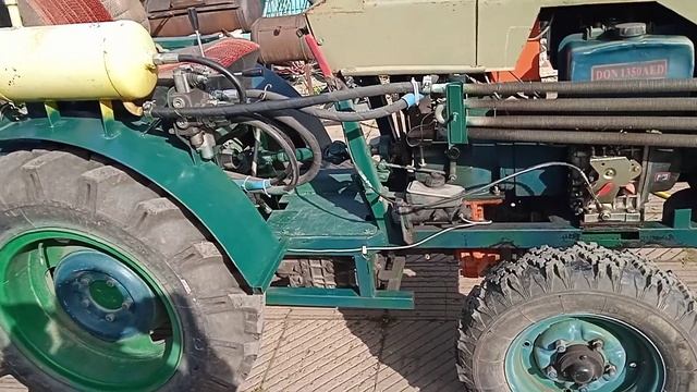 Тракторок - незаменимый помошник пенсионера смотреть онлайн