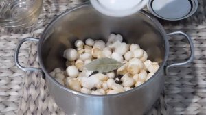 ? Как за 15 минут быстро и вкусно приготовить маринованные шампиньоны в домашних условиях