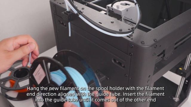 Flashforge Adventurer 5M loading and changing filament. смотреть онлайн