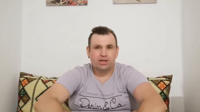 Девушки из России и мальчики из Ливана. Рынок приватных услуг в Хургаде. Какова цена вопроса ???? смотреть онлайн