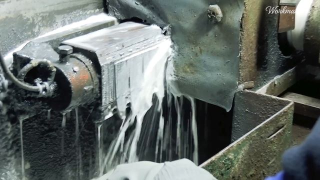 Process of Making Leather (shoe) Skiving Knives. 50 Years Old Factory in Korea смотреть онлайн