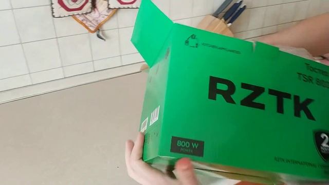 Розпакування Тостер TSR 802 RZTK з ROZETKA смотреть онлайн