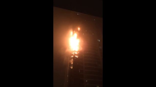 Fire in Marina Torch Tower in Dubai | Vision #1 смотреть онлайн