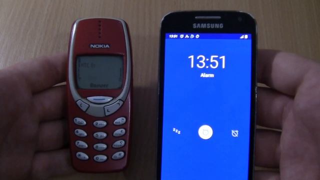Incoming call & Ringing alarms at the Same time Samsung Galaxy S4 mini Android 11+Nokia 3310 RED смотреть онлайн