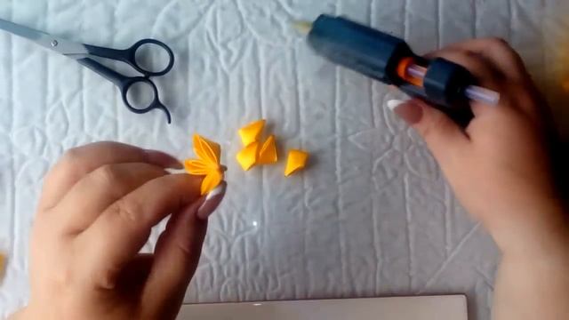 Master class of kanzashi / kanzashi for beginners / flower from satin ribbon смотреть онлайн