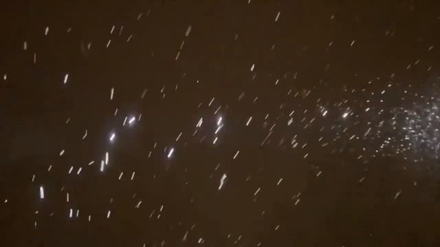 Снег ночью смотреть онлайн