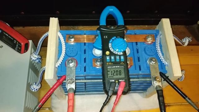 Lifepo4 VS свинец. Сравнение акккмуляторов в лоб. Литий опустил свинец. смотреть онлайн