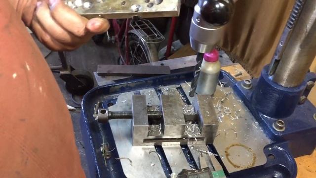 Сверлильный станок НС-12 смотреть онлайн