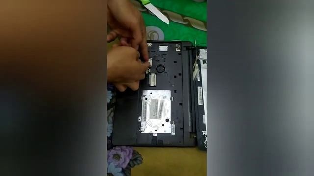 Ganti Mainboard & Casing Acer Aspire 722 AO722 Full Bongkar