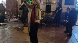 «Фантазёр», на Невском проспекте выступают уличные музыканты...