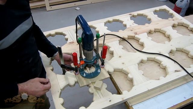 Стойка для дрели. Сверление соосных отверстий смотреть онлайн