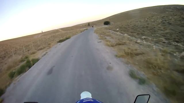 Suzuki DRZ400S Tanıtmaya Çalışmaca смотреть онлайн