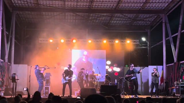 Zdob și Zdub «Видели ночь», Тараклия 23.06 смотреть онлайн