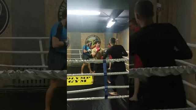 Спарринг Калуга отработка ударов бокс кикбоксинг смотреть онлайн