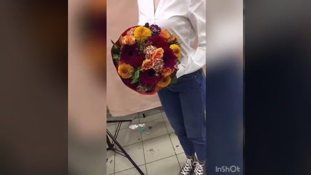 Букет розы и герберы | Доставка цветов PION.RU смотреть онлайн