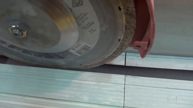 Дивитися всім, хто купляє електричний плиткоріз. Поради по налаштуванню, обслуговуванню Совайло А.В смотреть онлайн