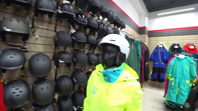 Как одеться на горнолыжный курорт семье за 100 тысяч рублей?//Байк Центр