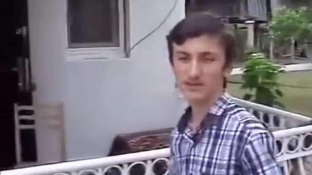 Когда тебя куда-то позвали, и ты придумываешь отмазку, чтобы не идти смотреть онлайн