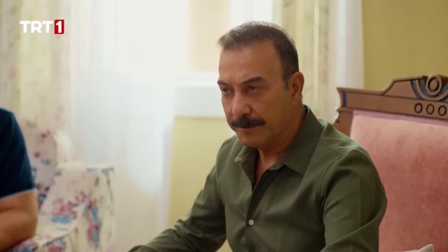 Sinem'den Nurettin'e çantalı saldırı.. - Kendi Düşen Ağlamaz 9. Bölüm @trt1 смотреть онлайн