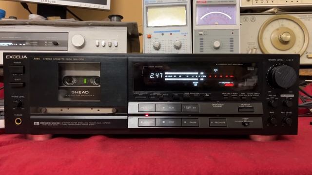 Aiwa Excelia XK-009, пишет c Dolby смотреть онлайн