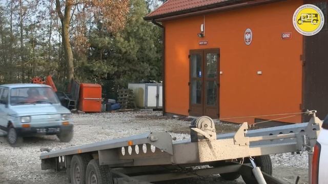 P jak parkowanie maluchem polski fiat 126p parkuje w muzeum смотреть онлайн