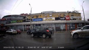 3 нарушения ПДД за 30 секунд у водятла (борзое вождение авто)
