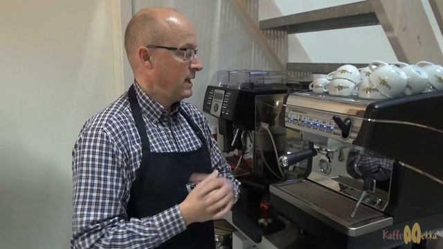 Sådan backflusher du din espressomaskine смотреть онлайн