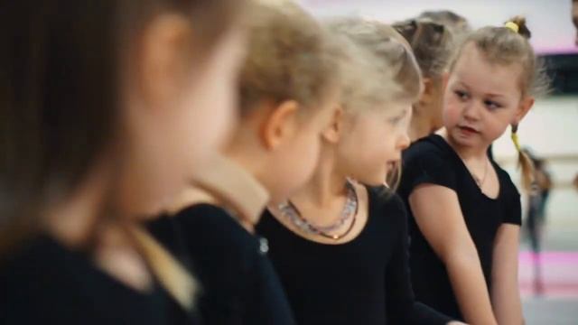 Развивающая хореография для детей 3-5 лет смотреть онлайн