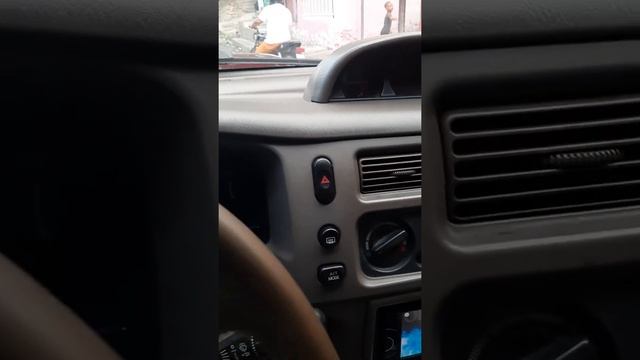 Fallo en la computadora de una Mitsubishi Montero смотреть онлайн